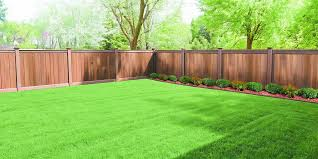 Wood vs. Composite: The Truth About Eco-Friendly Fencing