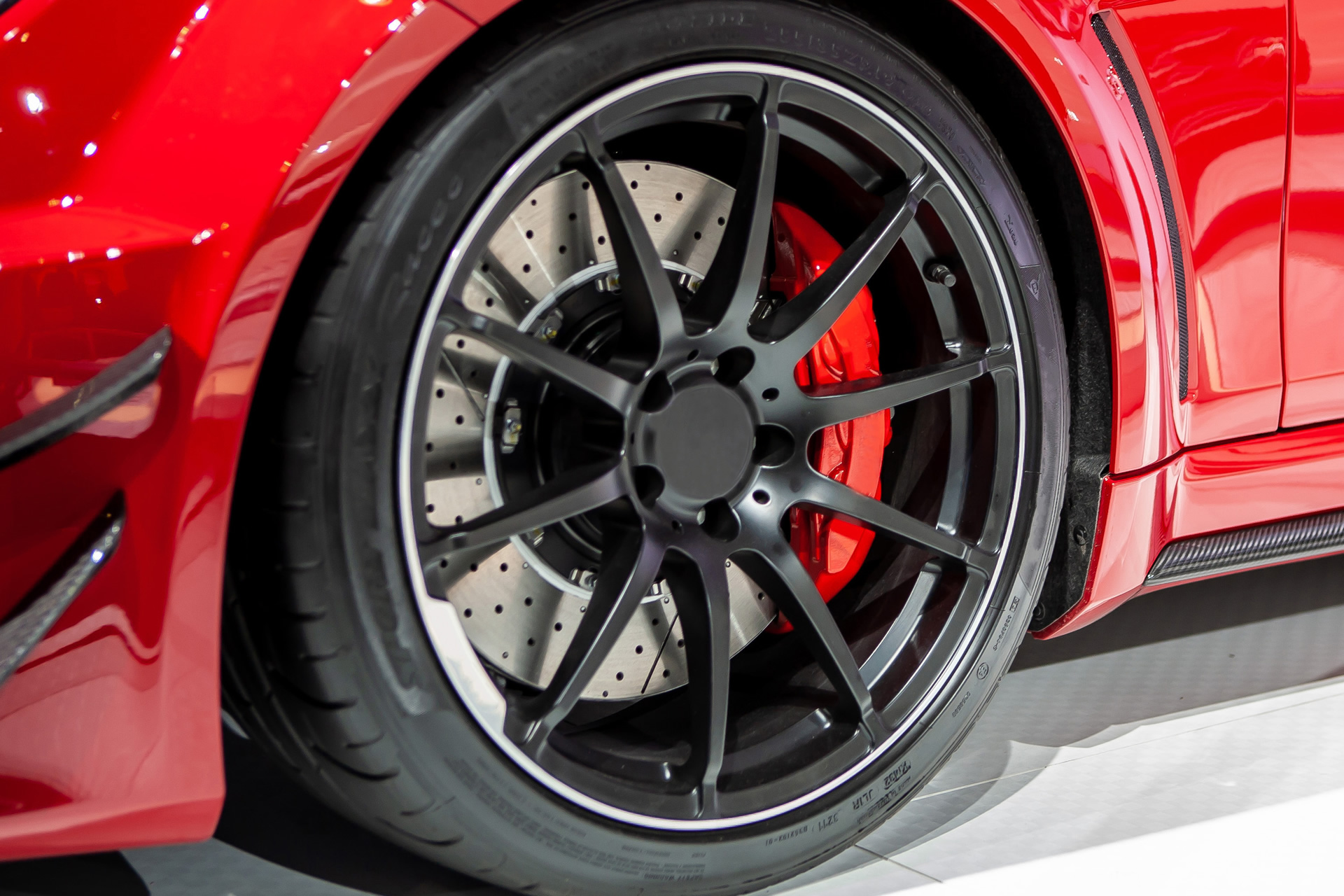 Restore Your Car with Professional Alloy Wheel Repairs in Telford